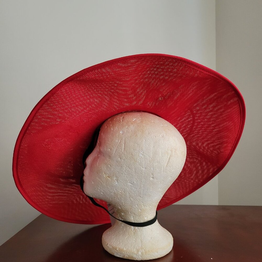 Paris Hand-Made Large Brim Ruffle Organza Hat | Elegant Royal Ascot Derby Hat - Picture 4 of 10